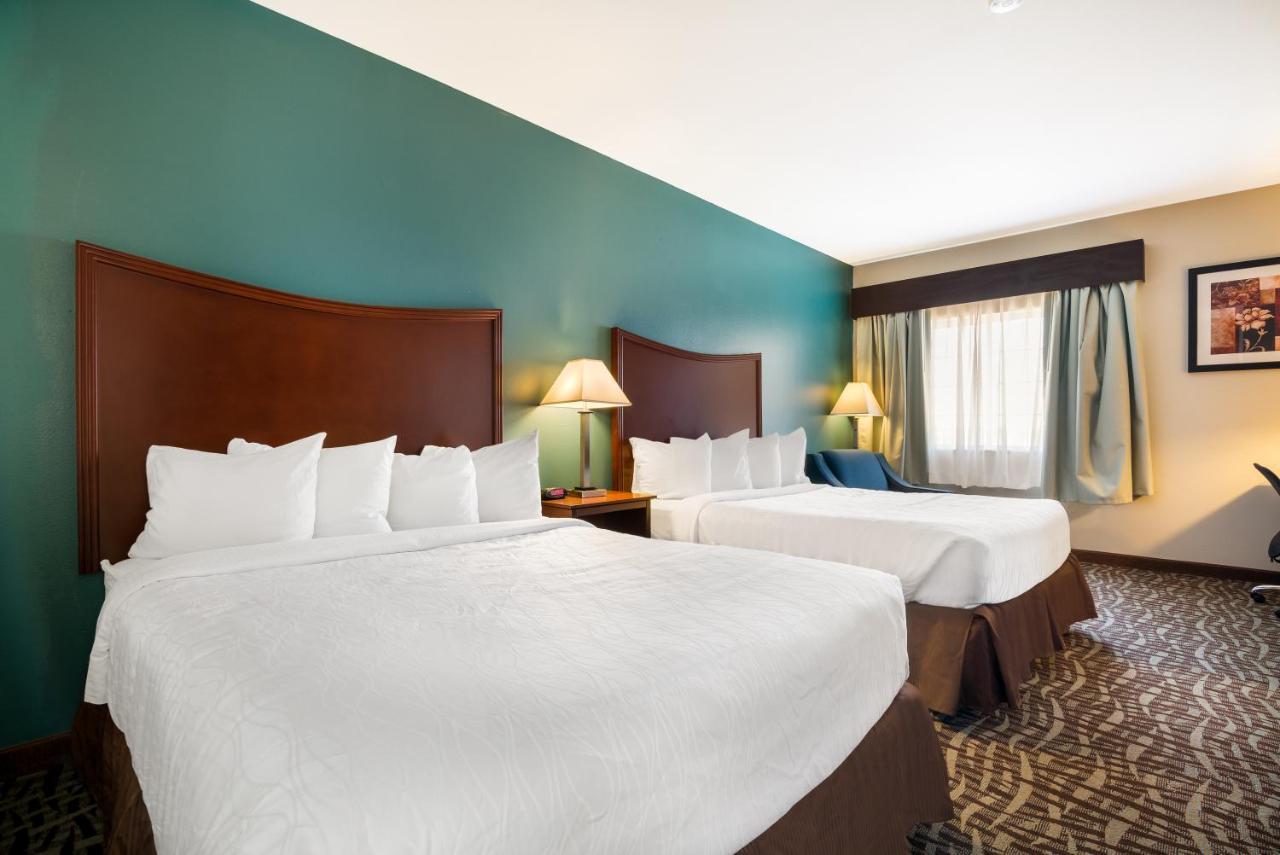 Surestay Plus Hotel By Best Western Topeka Kültér fotó