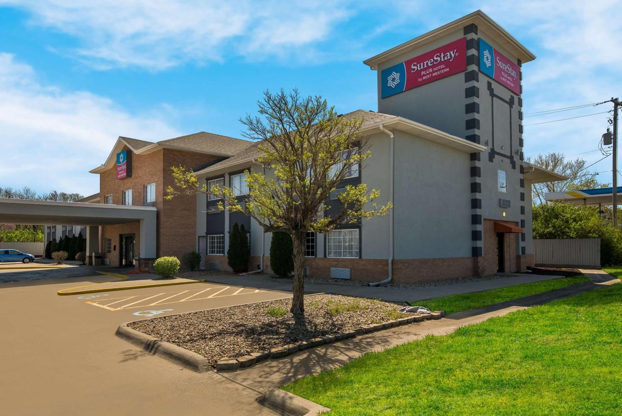 Surestay Plus Hotel By Best Western Topeka Kültér fotó