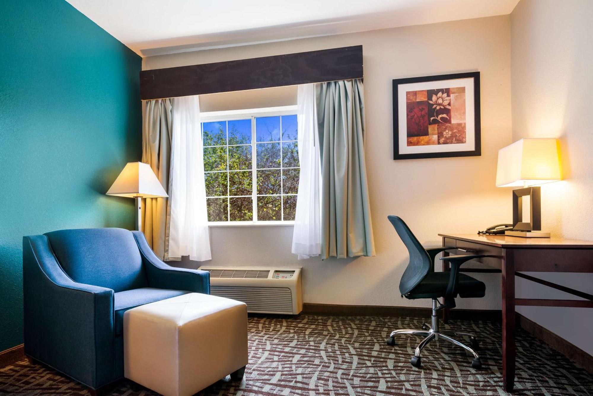Surestay Plus Hotel By Best Western Topeka Kültér fotó
